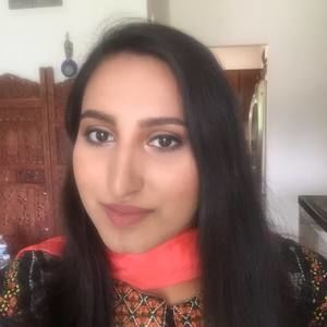Meet your Posher, Alizay